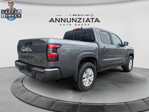 Certified 2022 Nissan Frontier SV w/ Technology Package AWD/4WD image 5