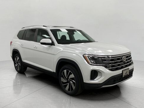 New 2026 Volkswagen Atlas SEL AWD/4WD image 1