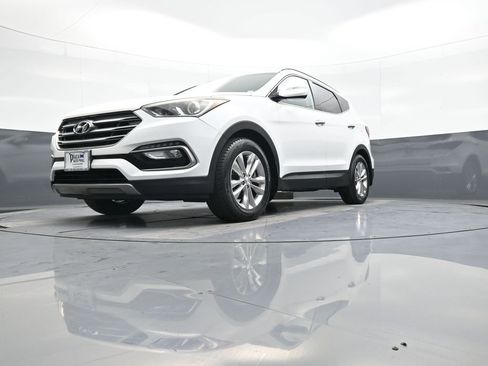 Used 2018 Hyundai Santa Fe Sport 2.0T image 24