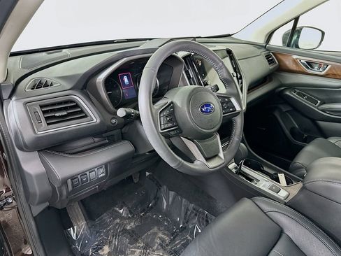 Certified 2025 Subaru Ascent Touring image 14