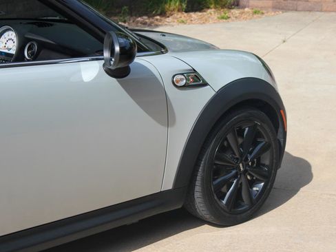 Used 2013 MINI Cooper Roadster S FWD image 26