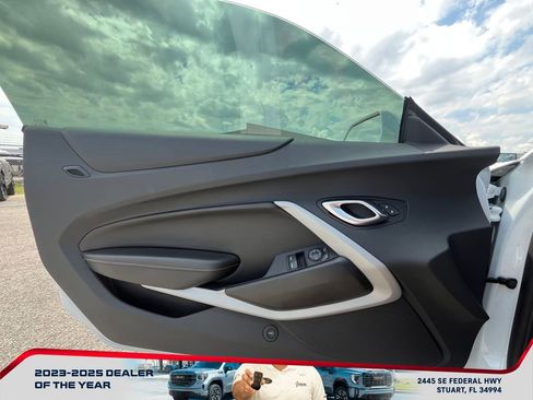 Used 2024 Chevrolet Camaro LT image 14