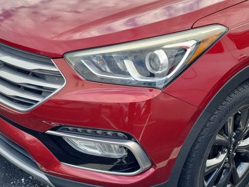 Used 2017 Hyundai Santa Fe Sport FWD image 4