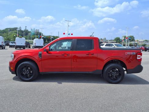 Used 2023 Ford Maverick Lariat w/ Lariat Luxury Package image 2