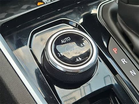 New 2025 Chevrolet Colorado Trail Boss image 16