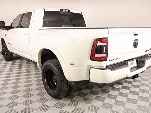 Used 2024 RAM 3500 Limited image 25