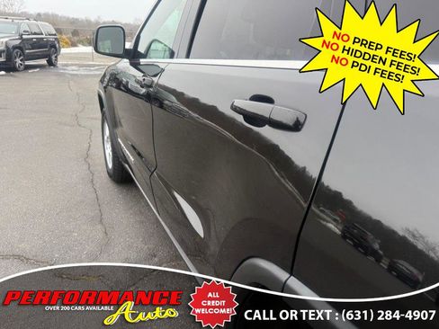 Used 2017 Jeep Grand Cherokee Laredo w/ Quick Order Package 23E image 15