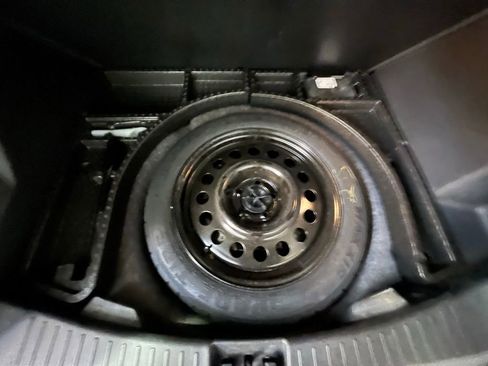 Used 2018 Ford Escape SE w/ SE Sync 3 Package image 28