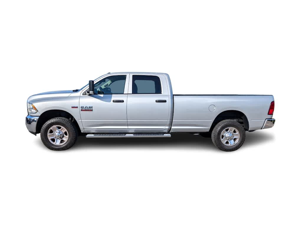Used 2018 RAM 2500 ST AWD/4WD image 3