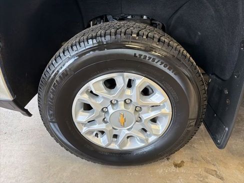 Used 2025 Chevrolet Silverado 3500 LT w/ All Star Edition image 10