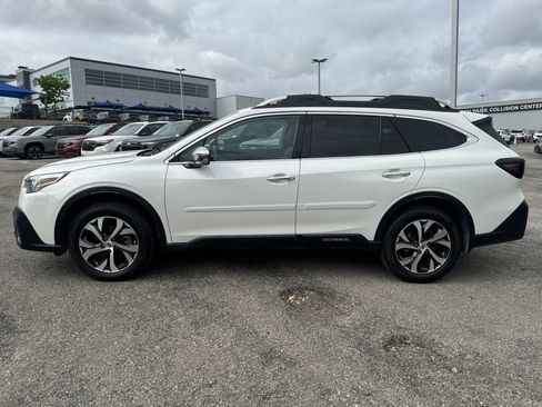 Certified 2022 Subaru Outback Touring image 6