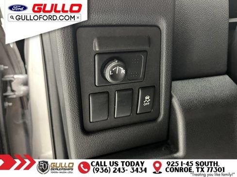 Used 2013 Nissan Rogue S w/ Special Edition Pkg FWD image 19