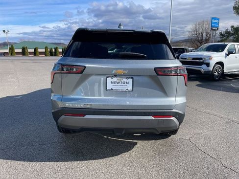 New 2026 Chevrolet Equinox LT FWD image 49