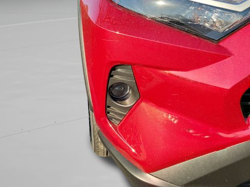 Used 2025 Toyota RAV4 XLE image 15