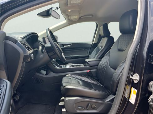 Used 2024 Ford Edge Titanium AWD/4WD image 17