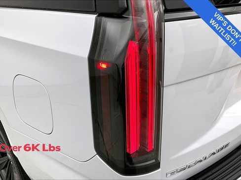Used 2026 Cadillac Escalade V image 43