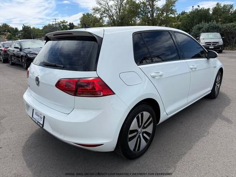 Used 2016 Volkswagen e-Golf SE FWD image 7
