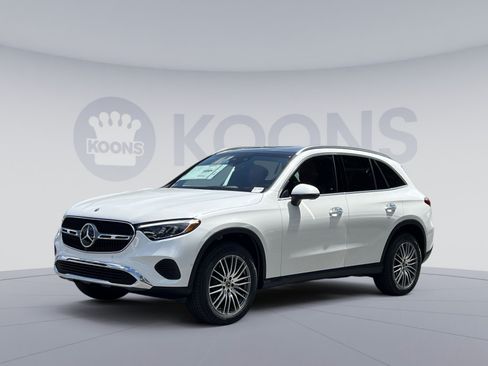 New 2026 Mercedes-Benz GLC 300 4MATIC image 1