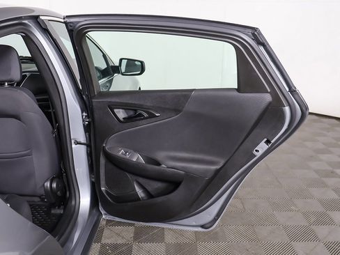 Used 2023 Chevrolet Malibu LT image 19