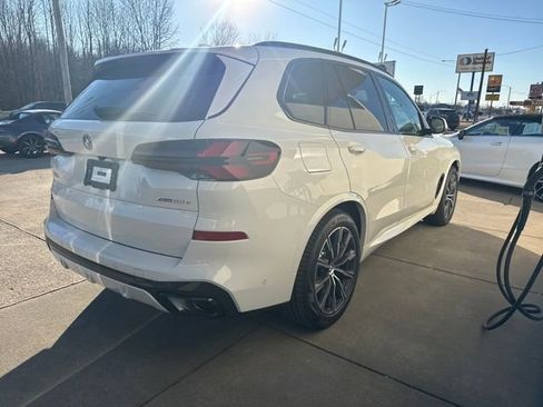 New 2026 BMW X5 xDrive50e w/ Executive Package image 5