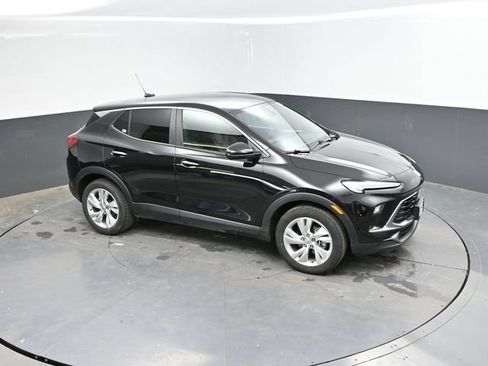 Used 2025 Buick Encore GX Preferred FWD image 37