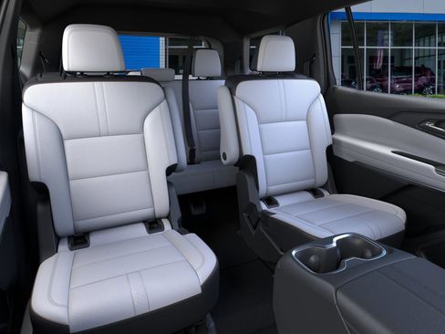 New 2026 Chevrolet Traverse High Country image 17