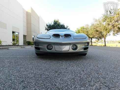 Used 1999 Pontiac Firebird Formula w/ Security Pkg image 8