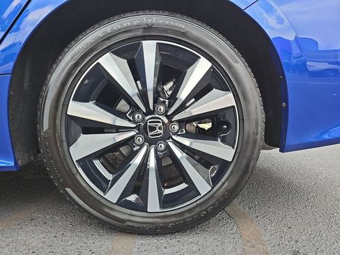 Used 2023 Honda Civic EX image 32