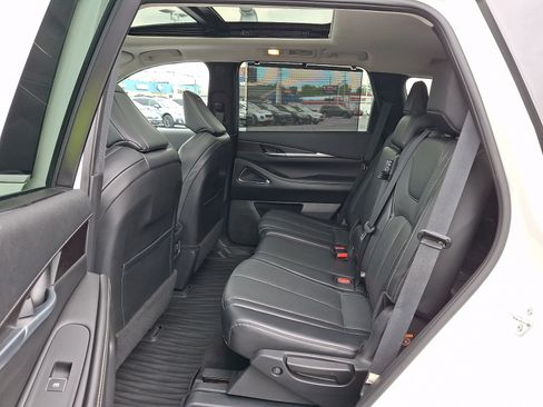 Used 2022 INFINITI QX60 Sensory w/ Cargo Package AWD/4WD image 13