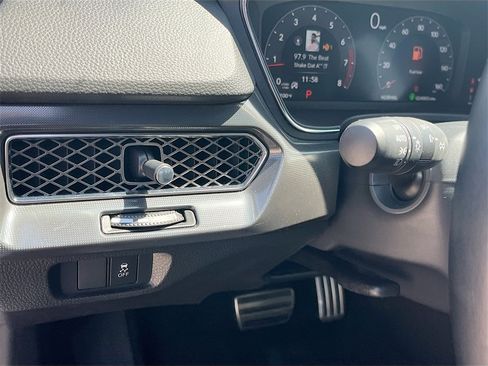 Used 2023 Acura Integra A-Spec image 10