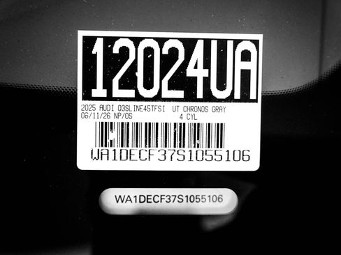 Certified 2025 Audi Q3 2.0T Premium w/ Convenience Package AWD/4WD image 24