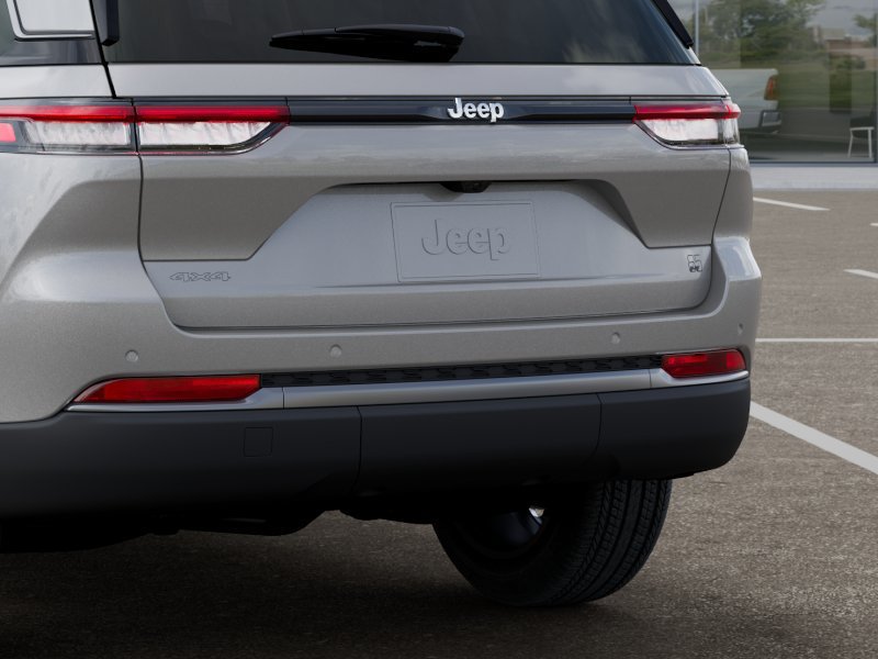 New 2026 Jeep Grand Cherokee Limited AWD/4WD image 13
