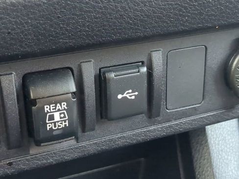 Certified 2022 Toyota Tacoma SR5 w/ Technology Package image 21