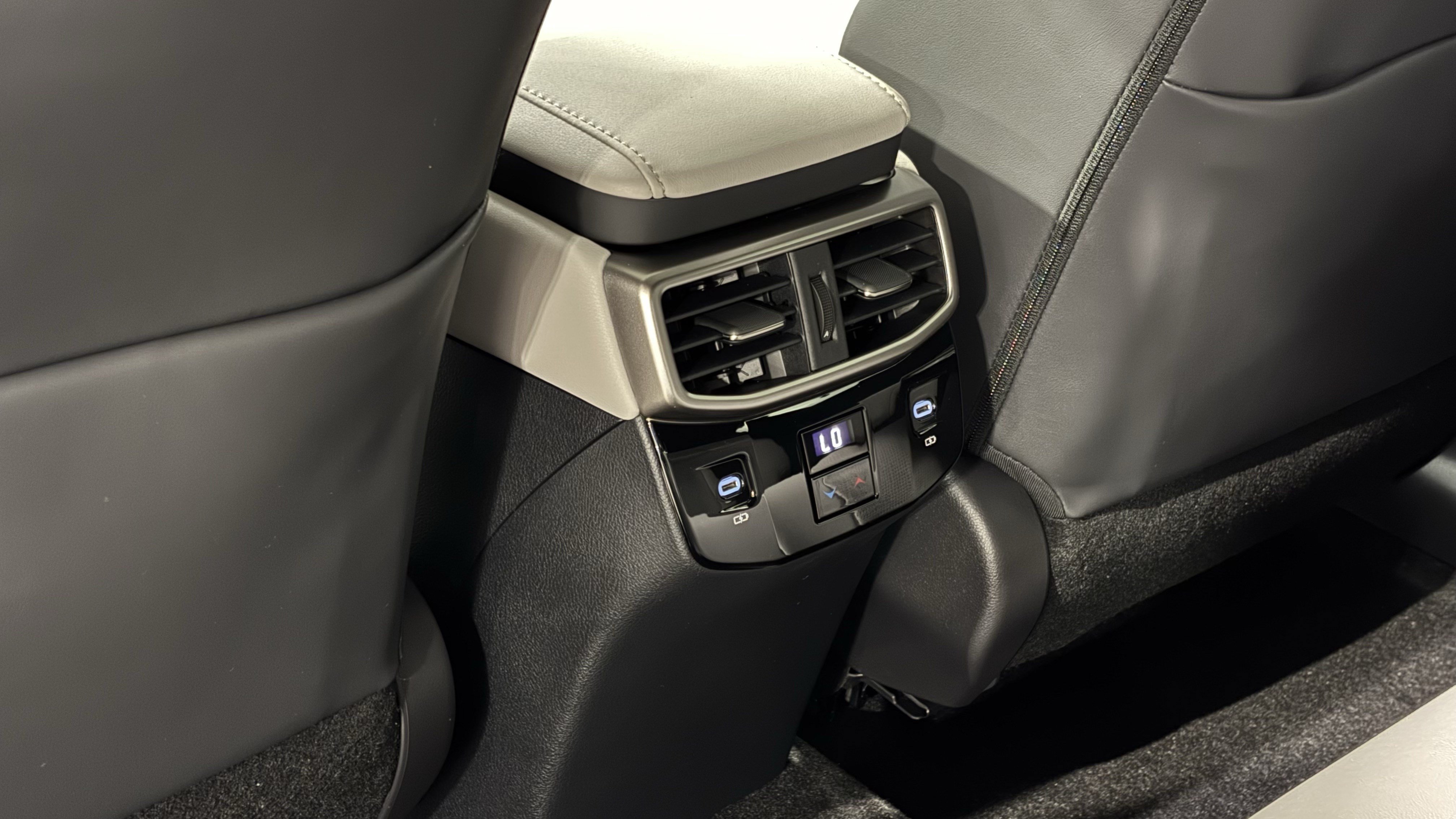 New 2026 Lexus RX 350 FWD image 36