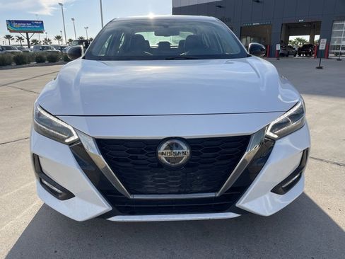 Certified 2021 Nissan Sentra SR w/ SR Premium Package image 6