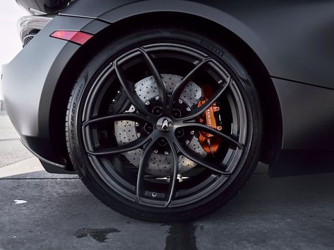 Used 2020 McLaren 720S image 25