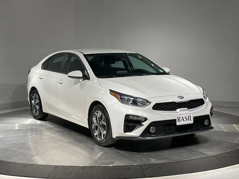 Used 2020 Kia Forte LXS image 34
