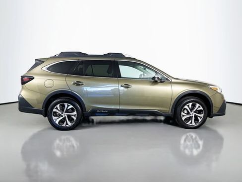 Used 2020 Subaru Outback Touring w/ Popular Package #2 image 8