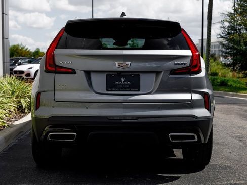 Used 2025 Cadillac XT4 Premium Luxury image 4