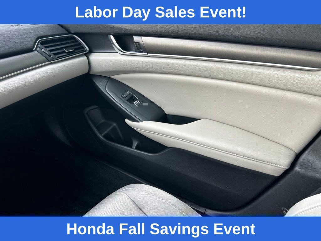 Used 2022 Honda Accord LX image 16