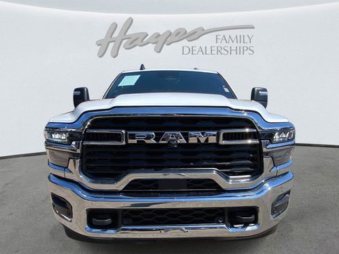 Used 2025 RAM 2500 Big Horn image 12