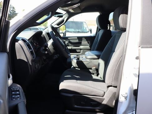 Used 2025 RAM 2500 Big Horn image 12