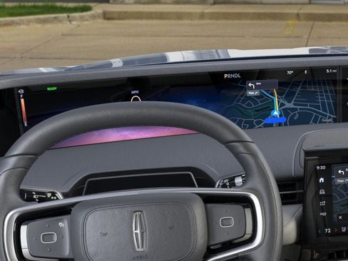 New 2026 Lincoln Nautilus Premier w/ Equipment Group 102A AWD/4WD image 13