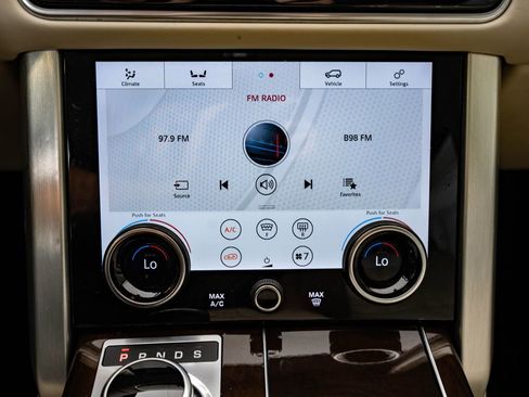 Certified 2021 Land Rover Range Rover Westminster Edition AWD/4WD image 40