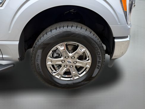Used 2023 Ford F150 XLT w/ Equipment Group 302A High AWD/4WD image 32