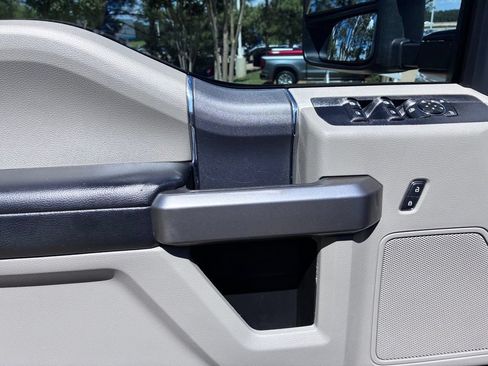 Used 2022 Ford F250 XLT AWD/4WD image 18