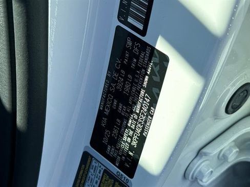 New 2025 Kia K4 EX image 32