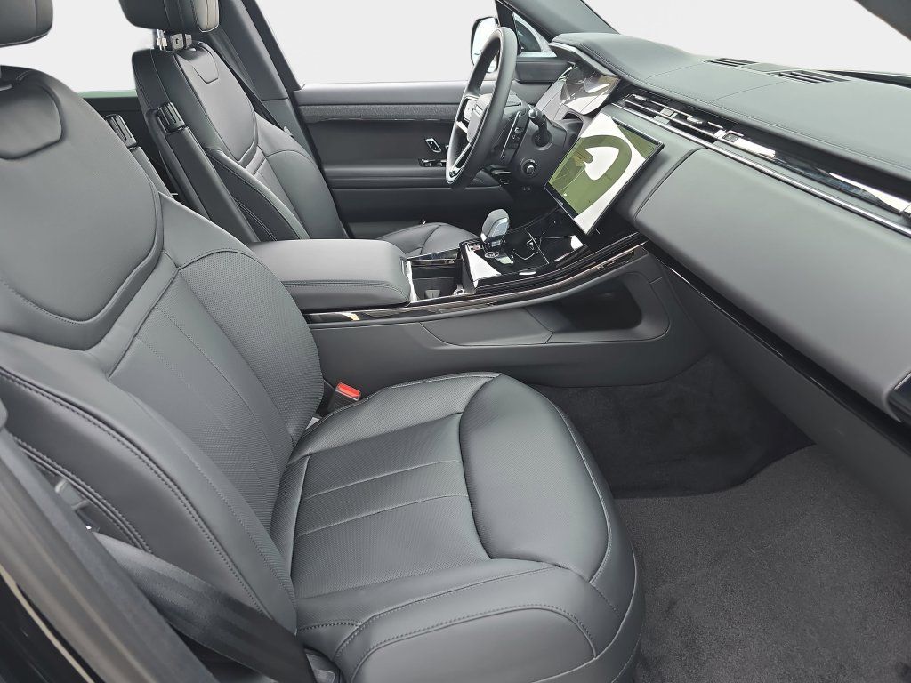 New 2026 Land Rover Range Rover Sport Dynamic SE AWD/4WD image 10