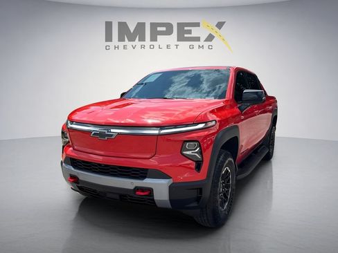 Used 2026 Chevrolet Silverado EV Trail Boss AWD/4WD image 1