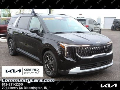 Certified 2025 Kia Carnival EX